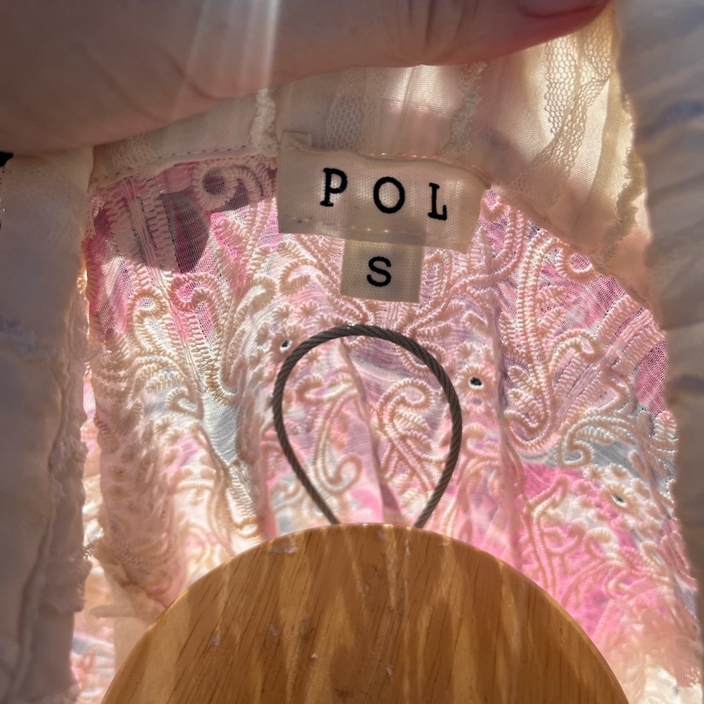 POL Pink and White Lace Button-Up Women Top - Picture 8 of 9